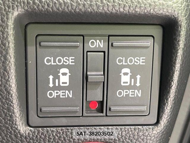 Honda N BOX CUSTOM 2023-07 7272488-5