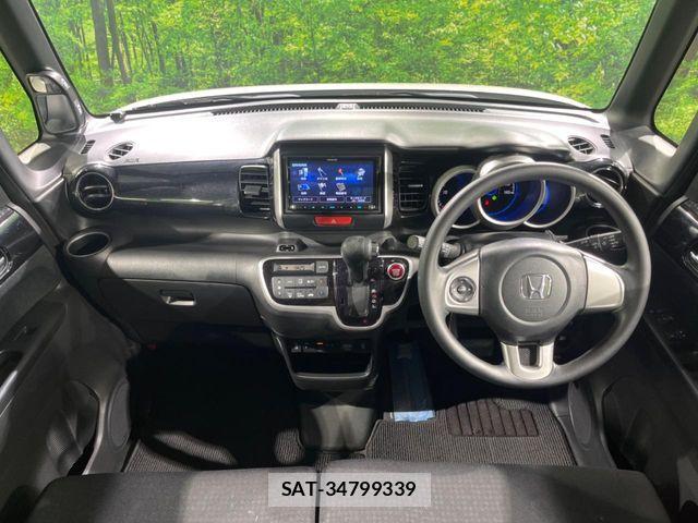 Honda N BOX CUSTOM 2017-06 7272509-1