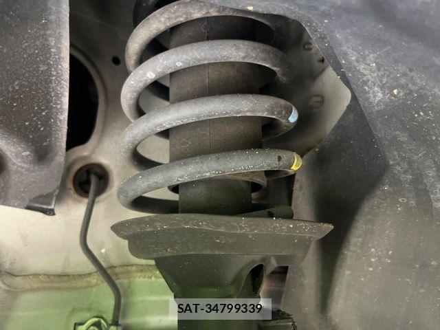 Honda N BOX CUSTOM 2017-06 7272509-19
