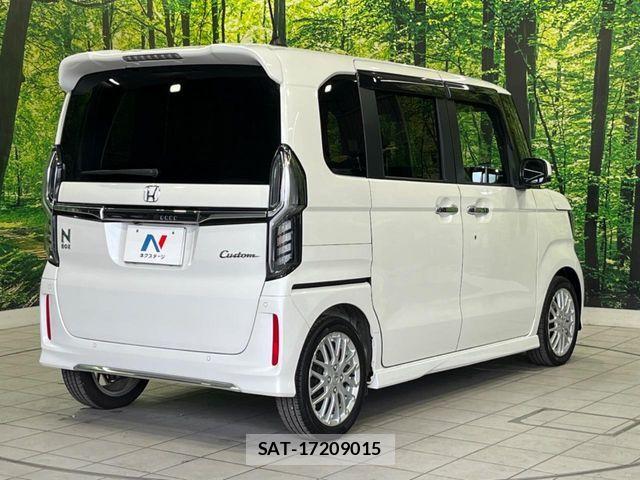 Honda N BOX CUSTOM 2021-11 7272486-16