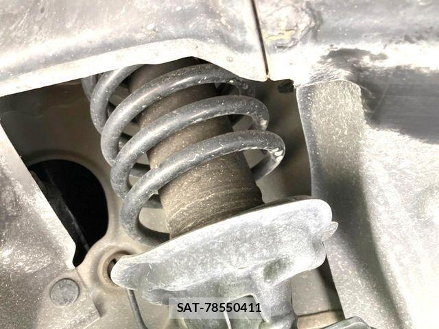 Honda N BOX CUSTOM 2023-01 7272492-19