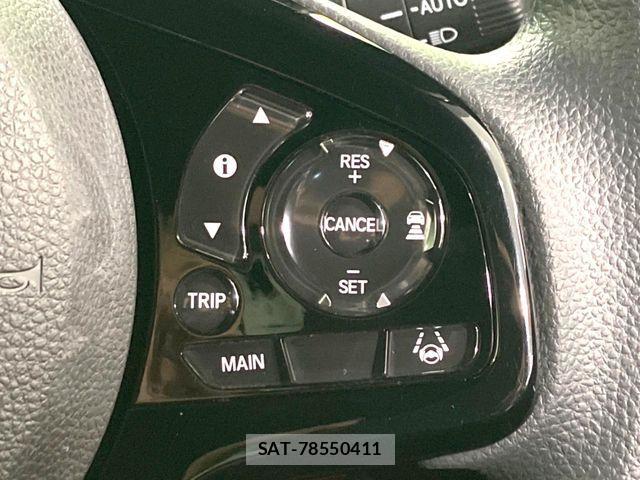 Honda N BOX CUSTOM 2023-01 7272492-4