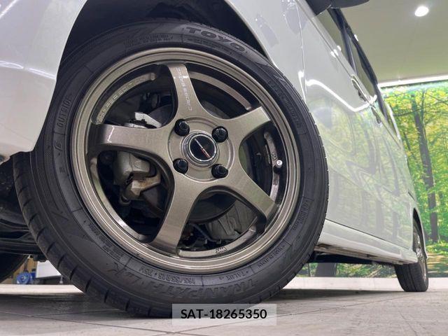 Honda N BOX CUSTOM 2024-06 7272471-12