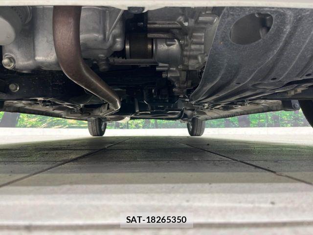 Honda N BOX CUSTOM 2024-06 7272471-18