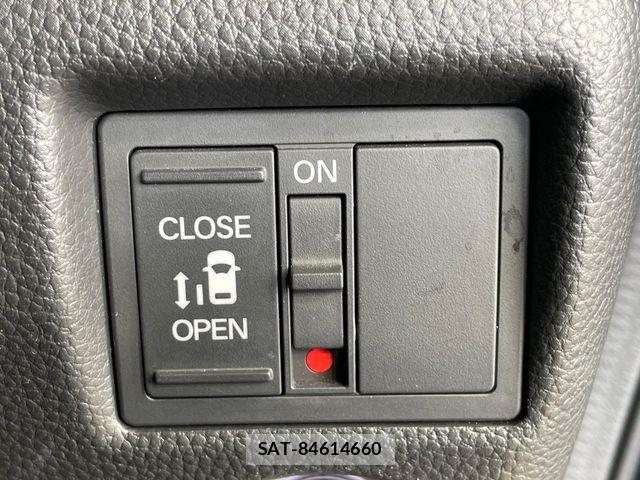 Honda N BOX CUSTOM 2022-10 7272487-5