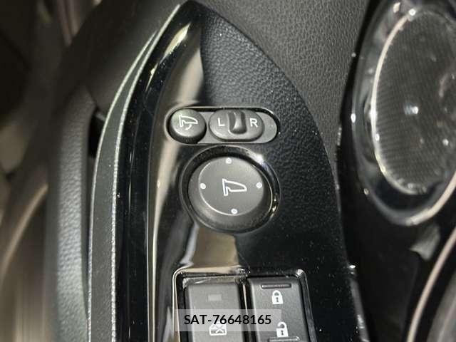 Honda N BOX CUSTOM 2021-01 7272504-18