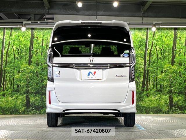 Honda N BOX CUSTOM 2019-01 7272494-14