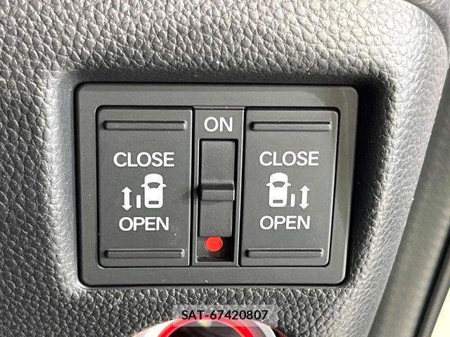 Honda N BOX CUSTOM 2019-01 7272494-4