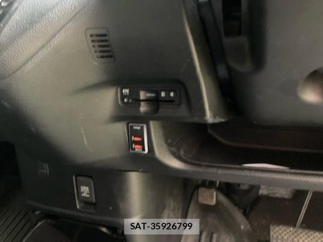 Honda N BOX CUSTOM 2019-11 7272505-14