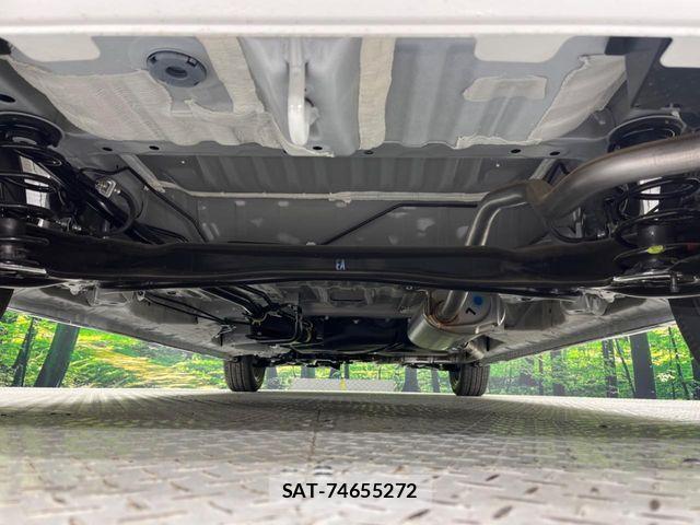 Honda N BOX CUSTOM 2026-05 7272475-18