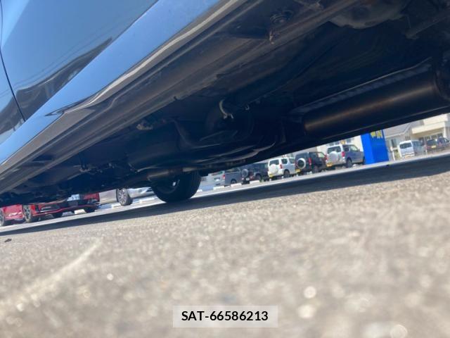 Honda N BOX CUSTOM 2017-12 7271384-12