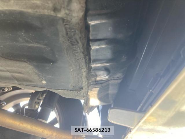 Honda N BOX CUSTOM 2017-12 7271384-26