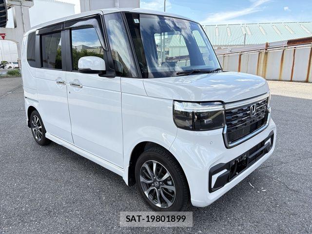 Honda N BOX CUSTOM 2024-02 7272490-0