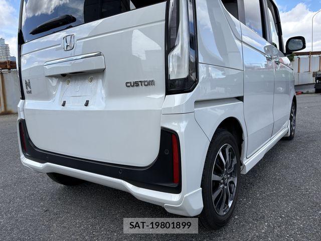 Honda N BOX CUSTOM 2024-02 7272490-11