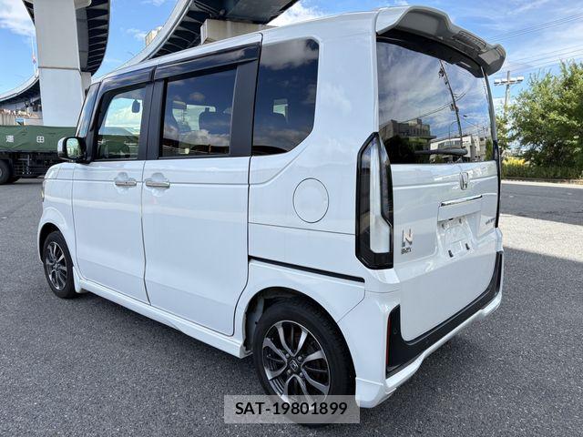 Honda N BOX CUSTOM 2024-02 7272490-1