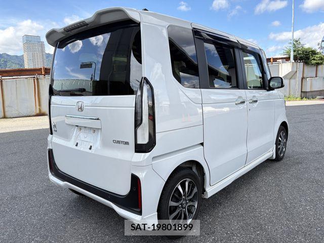 Honda N BOX CUSTOM 2024-02 7272490-3