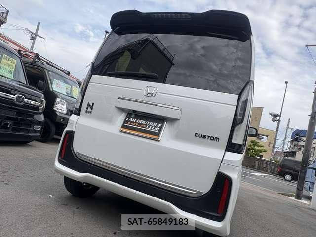 Honda N BOX CUSTOM 2023-11 7272474-10