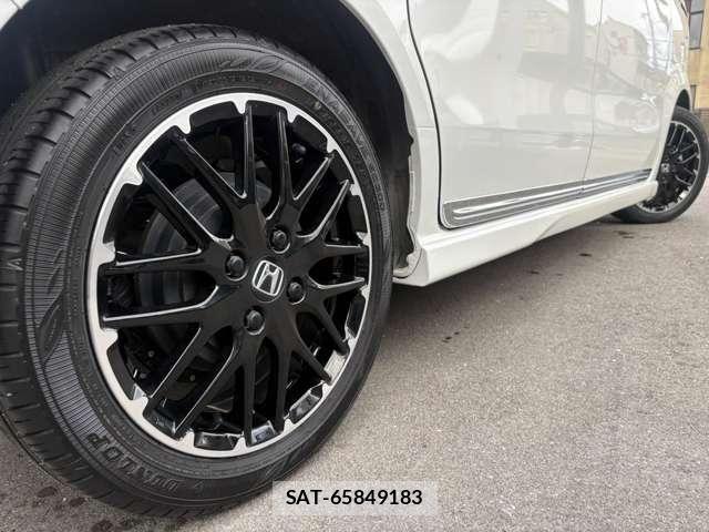 Honda N BOX CUSTOM 2023-11 7272474-13