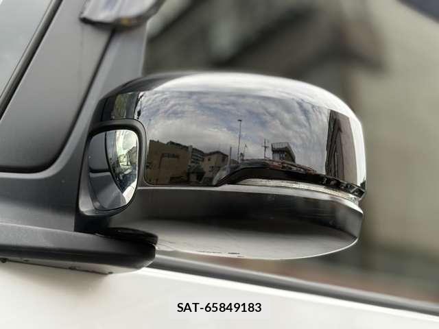 Honda N BOX CUSTOM 2023-11 7272474-18