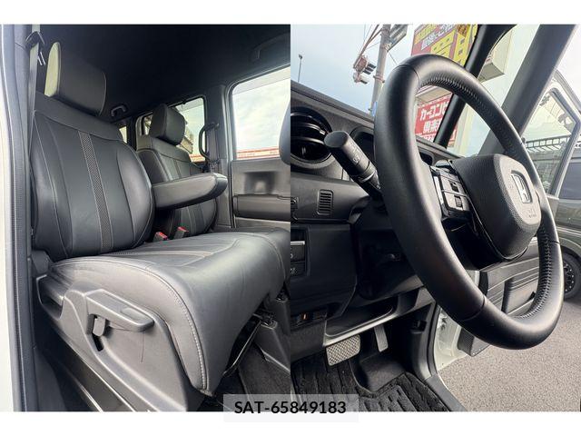 Honda N BOX CUSTOM 2023-11 7272474-27