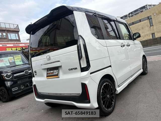 Honda N BOX CUSTOM 2023-11 7272474-4