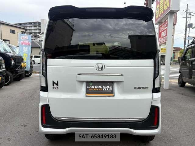 Honda N BOX CUSTOM 2023-11 7272474-5