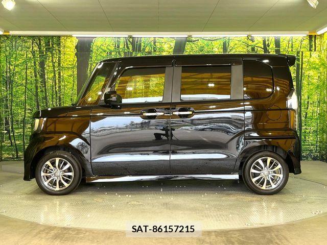 Honda N BOX CUSTOM 2022-11 7272483-17