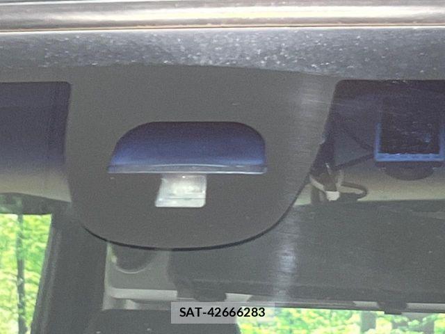 Honda N BOX CUSTOM 2015-05 7328859-5