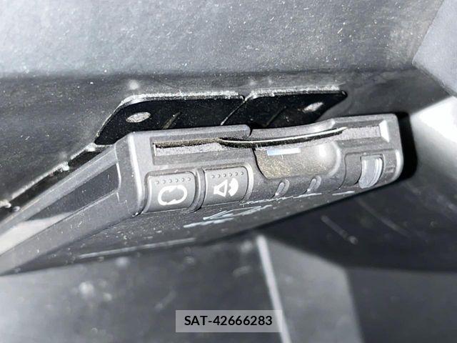 Honda N BOX CUSTOM 2015-05 7328859-6