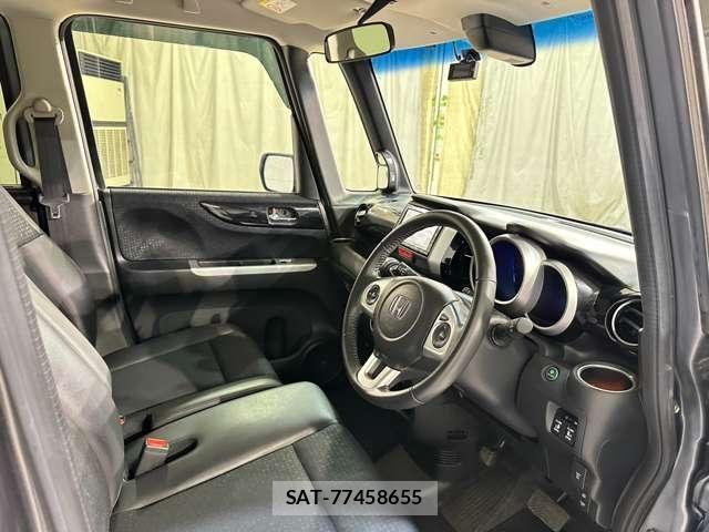 Honda N BOX CUSTOM 2016-03 7328862-8