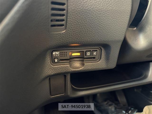 Honda N BOX CUSTOM 2017-11 7328847-11