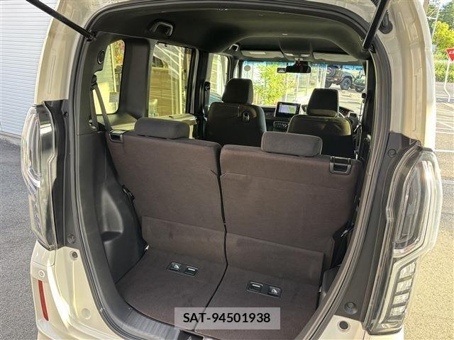 Honda N BOX CUSTOM 2017-11 7328847-15