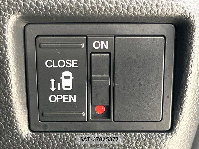 Honda N BOX CUSTOM 2021-12 7328822-5