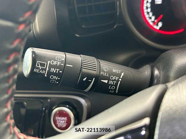 Honda N BOX CUSTOM 2015-08 7328869-10