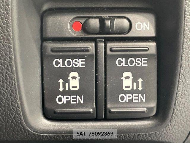 Honda N BOX CUSTOM 2014-01 7328860-5
