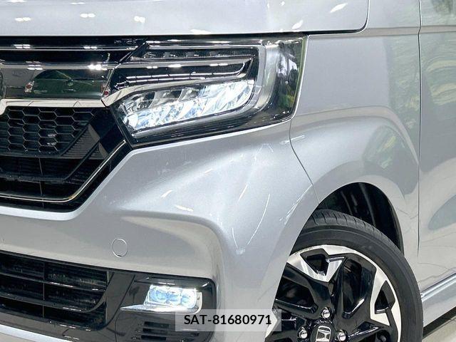 Honda N BOX CUSTOM 2018-08 7328832-11