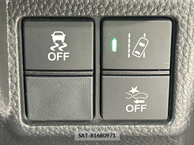 Honda N BOX CUSTOM 2018-08 7328832-4
