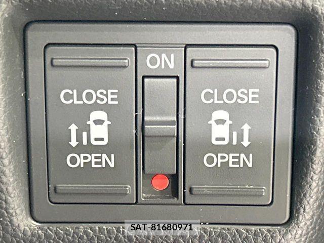 Honda N BOX CUSTOM 2018-08 7328832-6