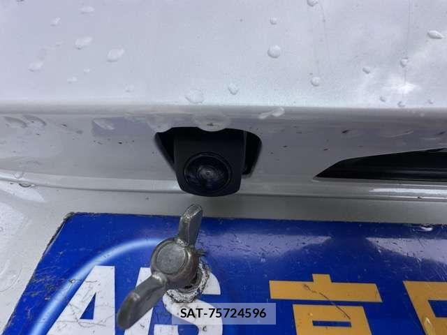 Honda N BOX CUSTOM 2026-03 7328786-10