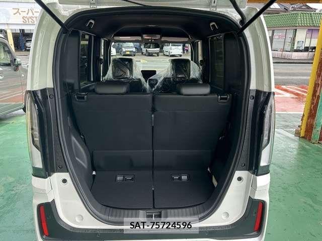 Honda N BOX CUSTOM 2026-03 7328786-11