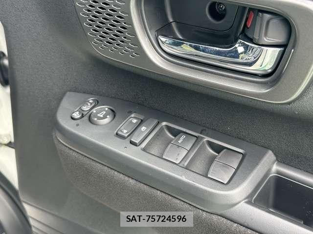 Honda N BOX CUSTOM 2026-03 7328786-15
