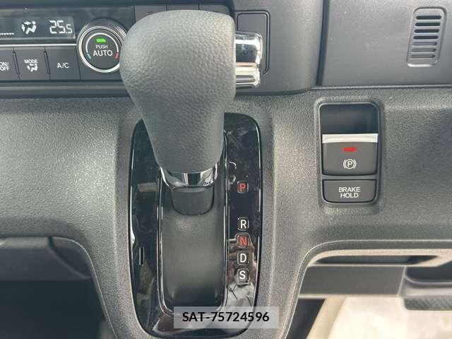 Honda N BOX CUSTOM 2026-03 7328786-18