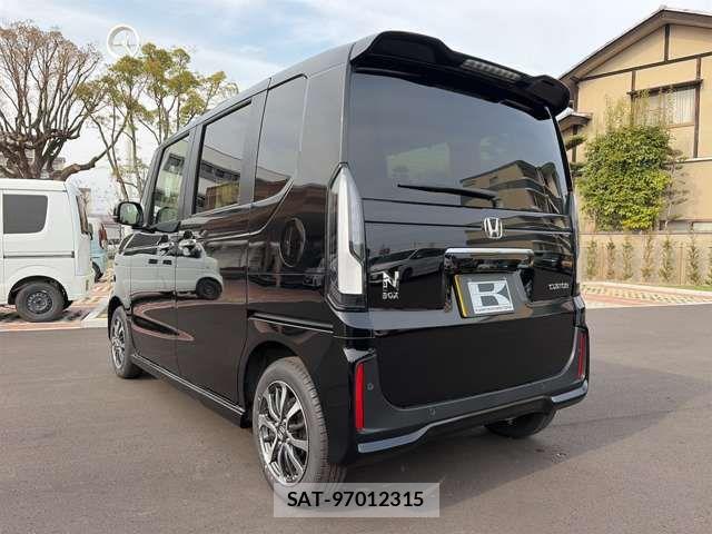 Honda N BOX CUSTOM 2025-08 7328805-11