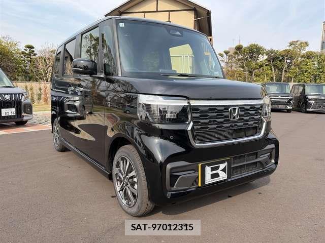 Honda N BOX CUSTOM 2025-08 7328805-7
