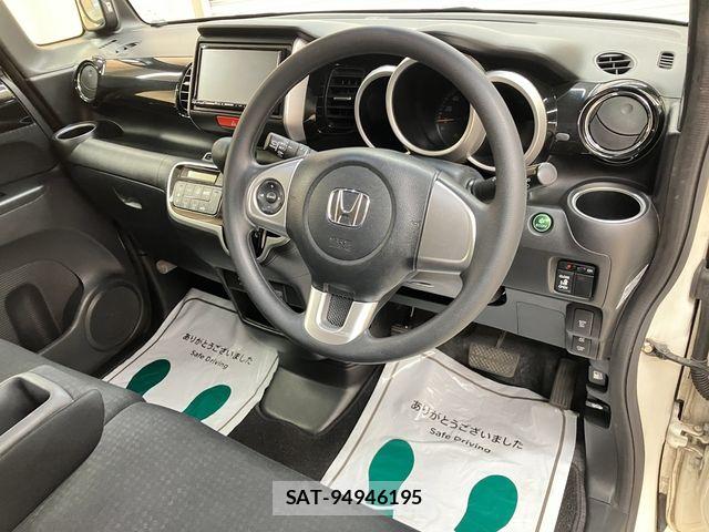 Honda N BOX CUSTOM 2016-08 7328866-14