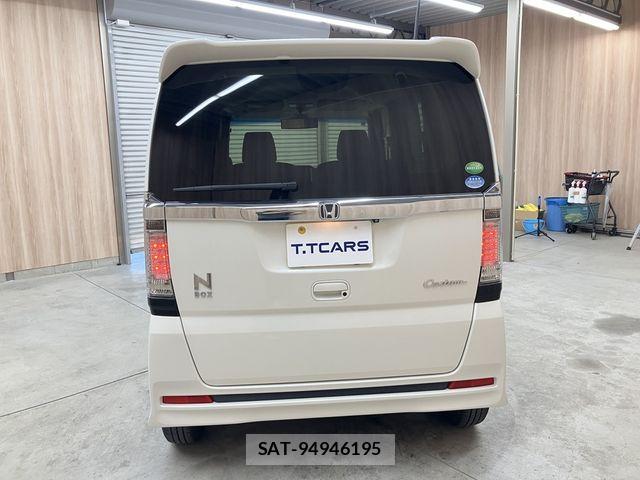 Honda N BOX CUSTOM 2016-08 7328866-21