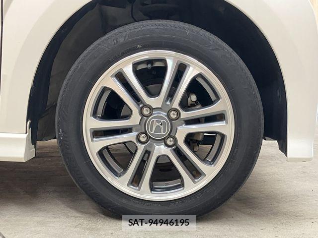 Honda N BOX CUSTOM 2016-08 7328866-24