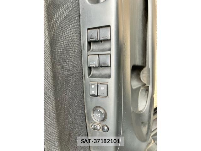 Honda N BOX CUSTOM 2013-03 7328879-13