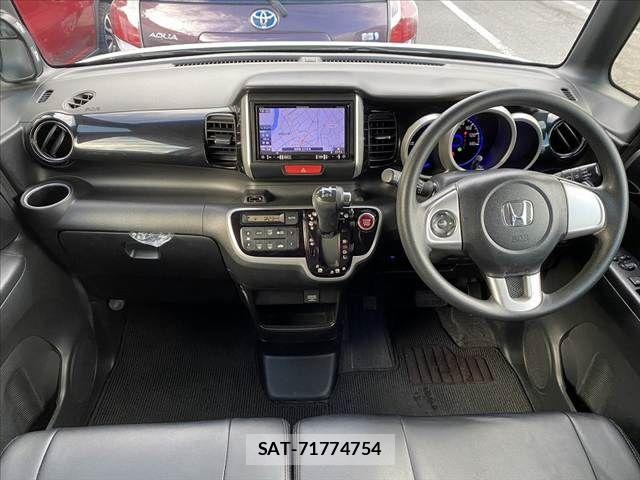 Honda N BOX CUSTOM 2015-06 7328877-1