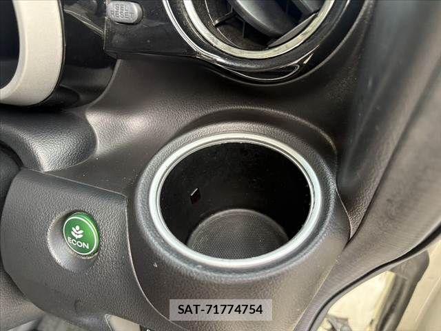 Honda N BOX CUSTOM 2015-06 7328877-27